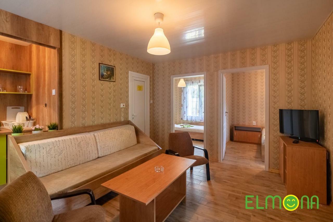 Elmona Villas กัมเชีย ภายนอก รูปภาพ