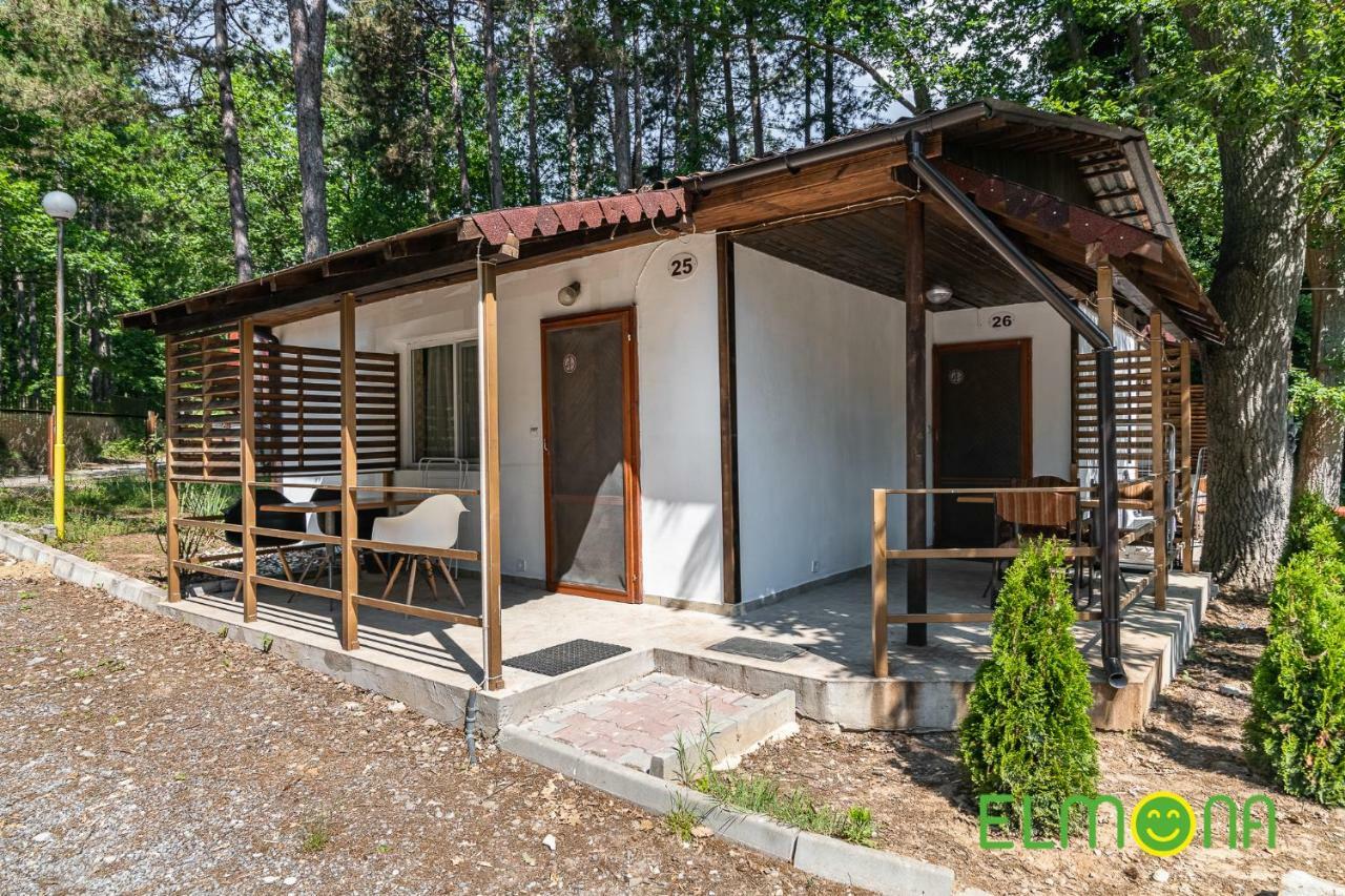 Elmona Villas กัมเชีย ภายนอก รูปภาพ